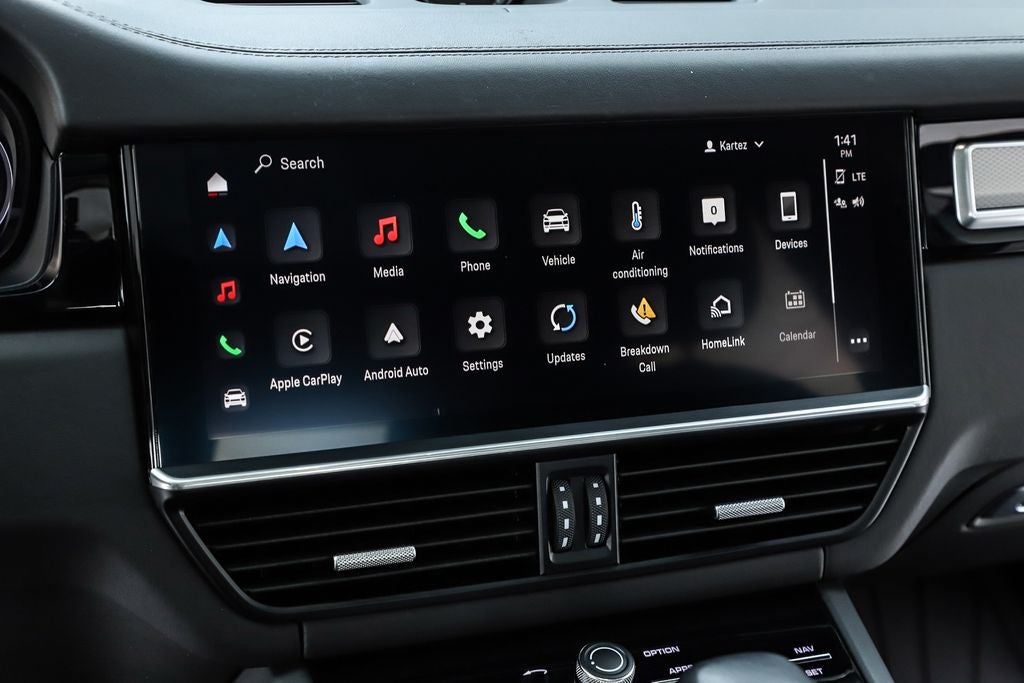 2023 Porsche Cayenne Platinum Edition