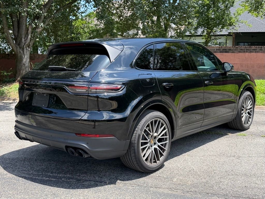 2023 Porsche Cayenne Platinum Edition