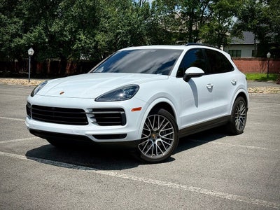 2023 Porsche Cayenne Base