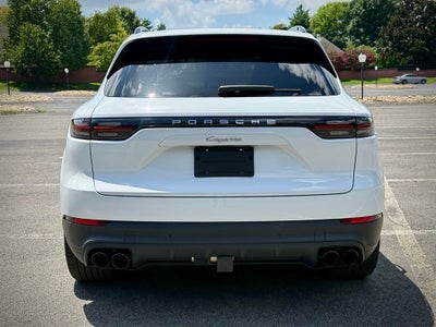2023 Porsche Cayenne Base