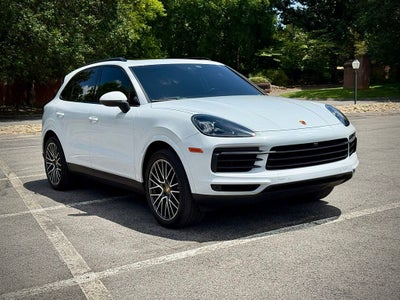 2023 Porsche Cayenne Base