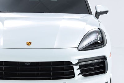 2023 Porsche Cayenne Base