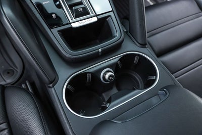 2023 Porsche Cayenne Base