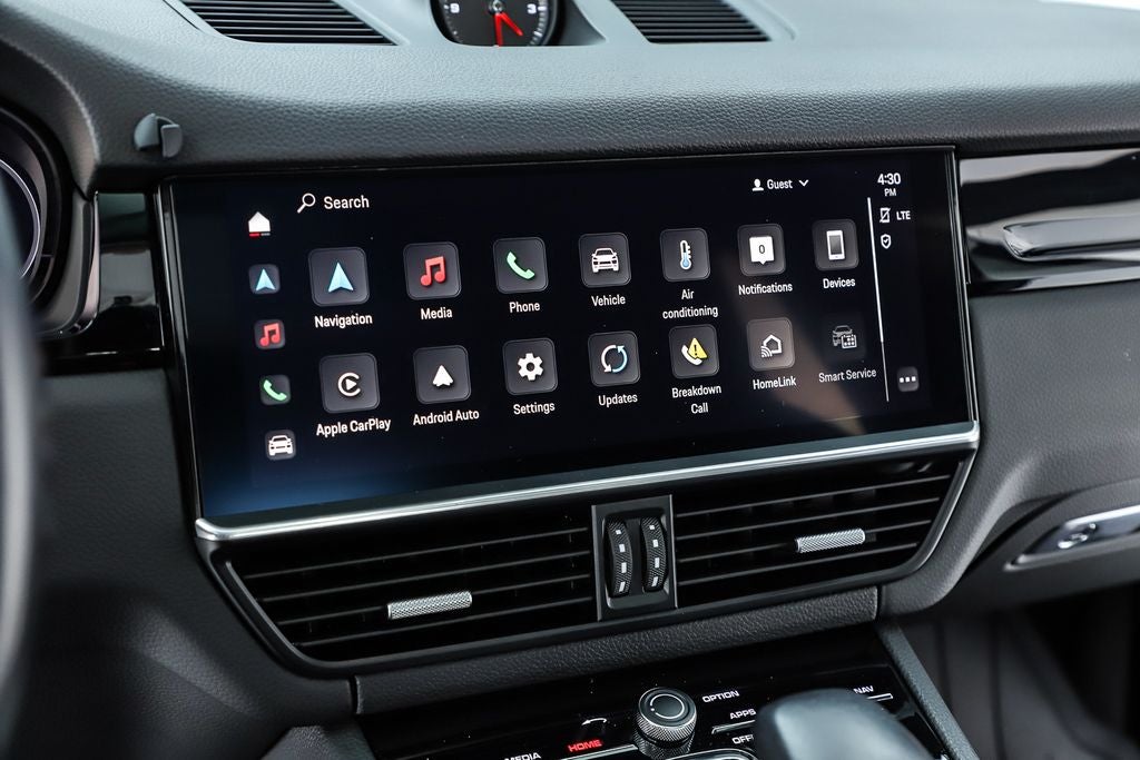 2023 Porsche Cayenne Base