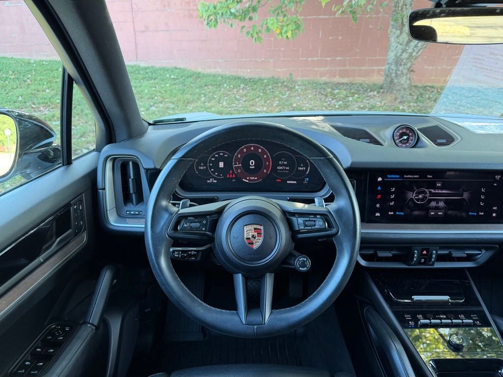 2024 Porsche Cayenne Base