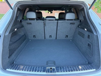 2024 Porsche Cayenne Base