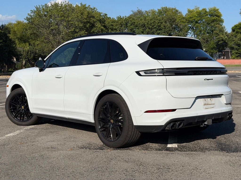 2024 Porsche Cayenne Base