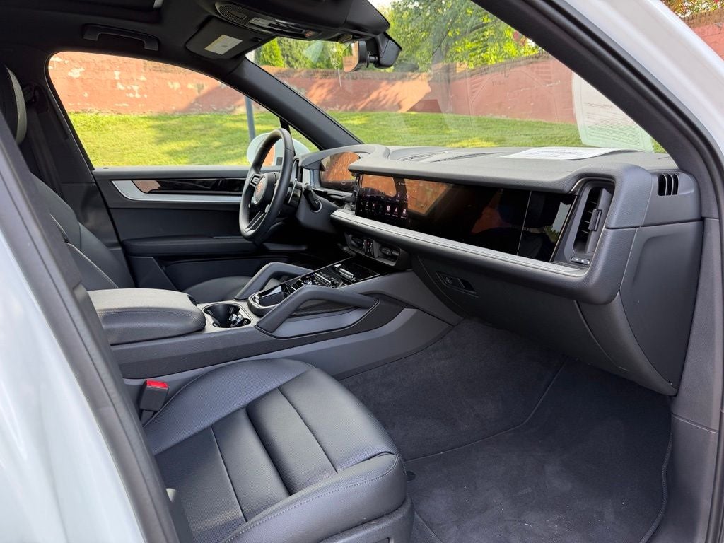 2026 Porsche Cayenne Base