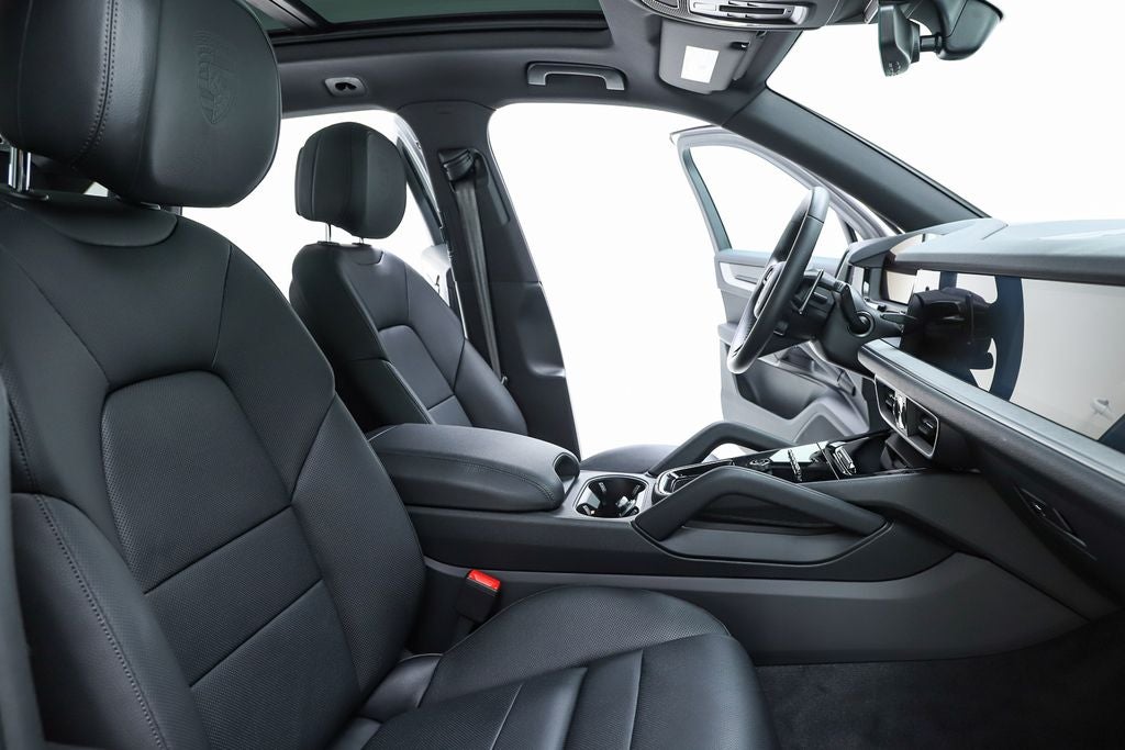 2026 Porsche Cayenne Base