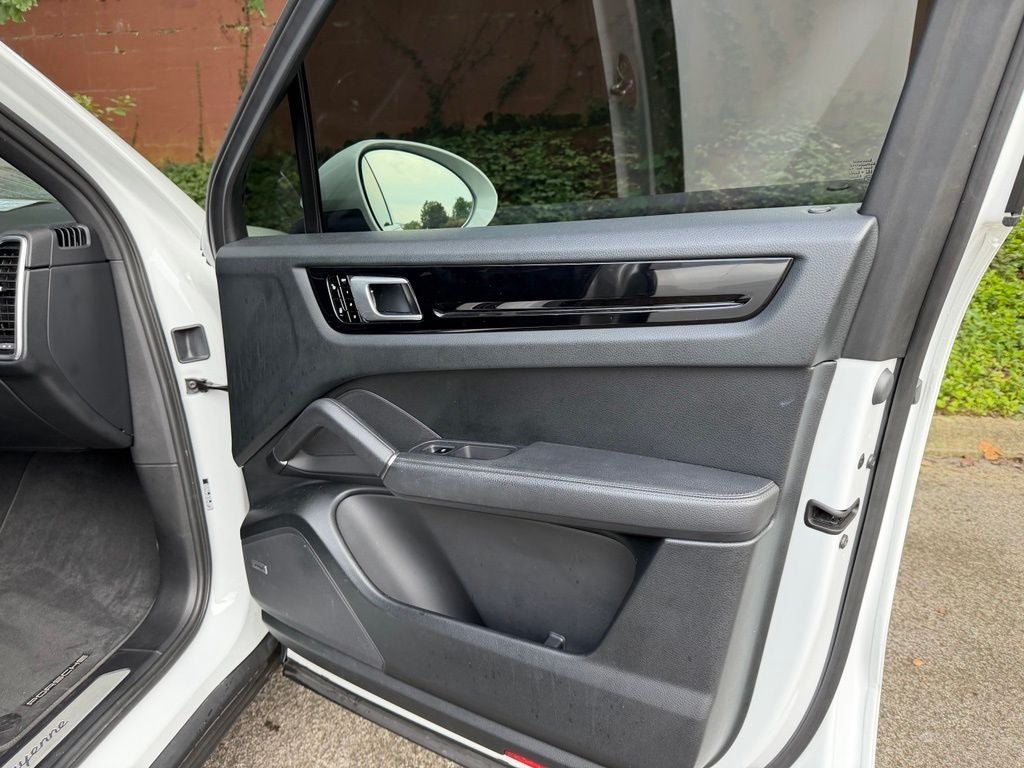 2019 Porsche Cayenne Base