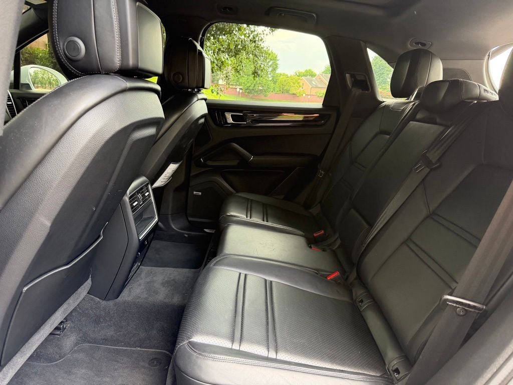 2019 Porsche Cayenne Base