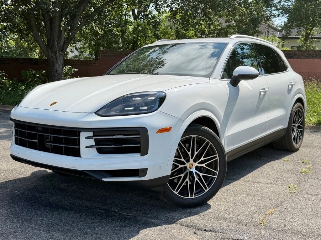 2024 Porsche Cayenne Base