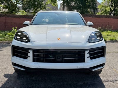 2024 Porsche Cayenne Base