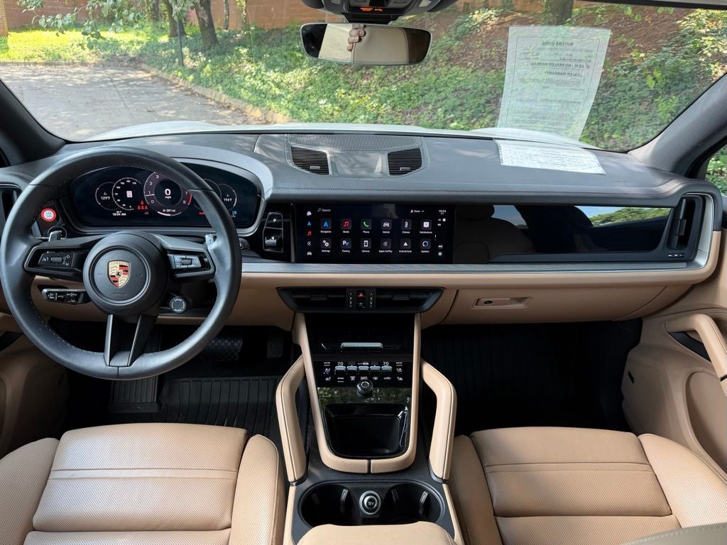 2024 Porsche Cayenne Base
