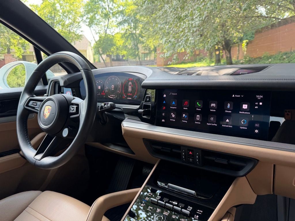 2024 Porsche Cayenne Base