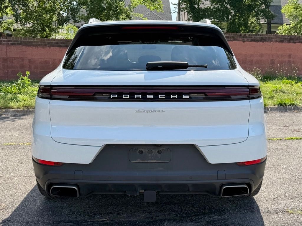 2024 Porsche Cayenne Base