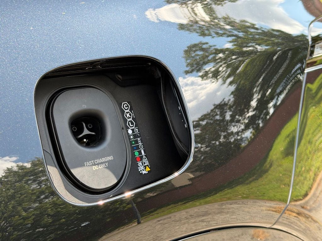 2026 Porsche Cayenne Electric