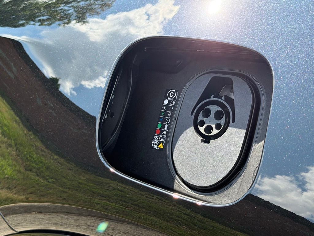 2026 Porsche Cayenne Electric
