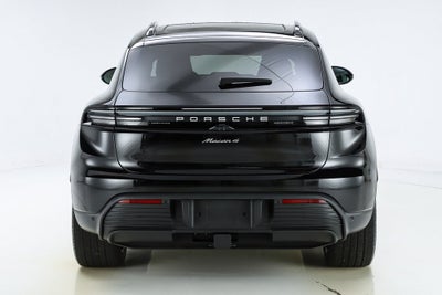 2025 Porsche Macan Electric 4