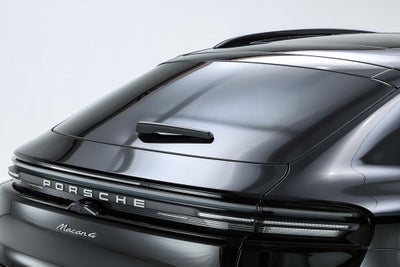 2025 Porsche Macan Electric 4