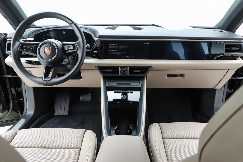 2025 Porsche Macan Electric 4