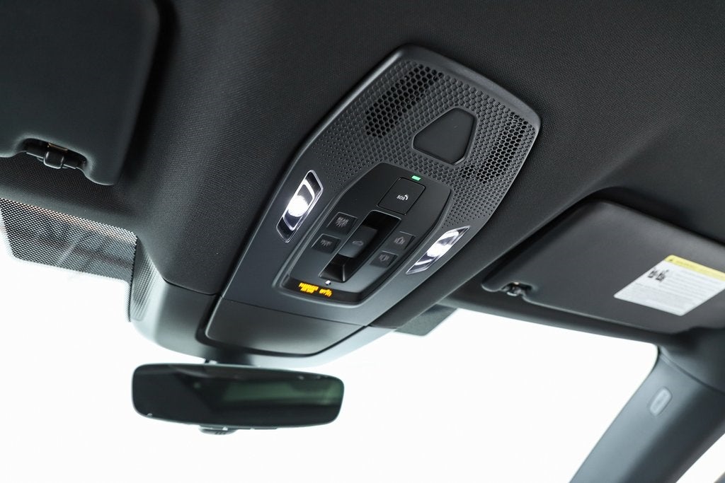 2025 Porsche Macan Electric 4