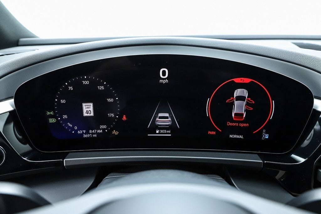 2025 Porsche Macan Electric 4