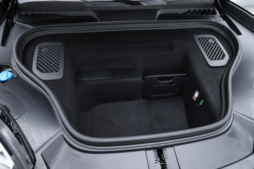 2025 Porsche Macan Electric 4