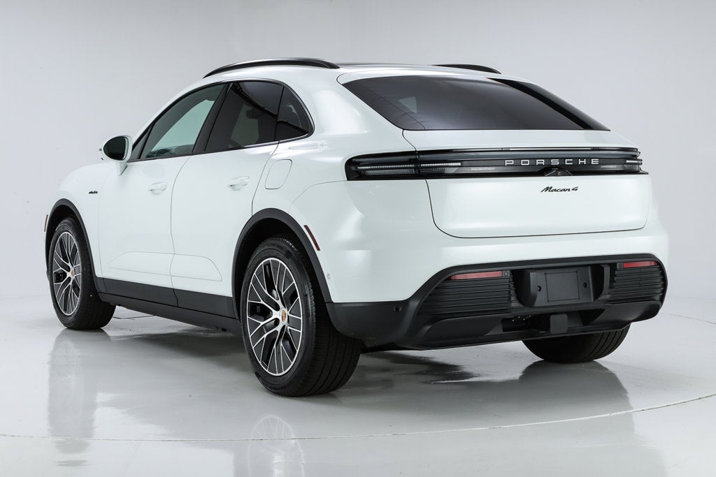 2026 Porsche Macan Electric 4