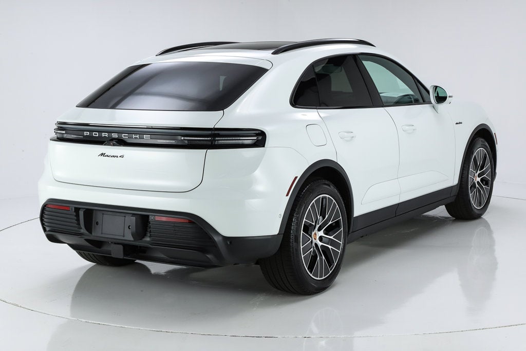 2026 Porsche Macan Electric 4