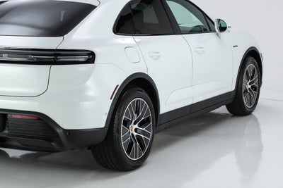 2026 Porsche Macan Electric 4