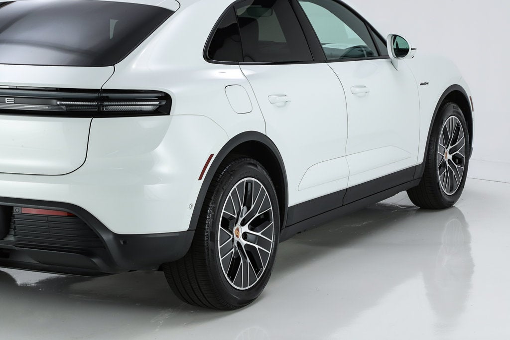 2026 Porsche Macan Electric 4