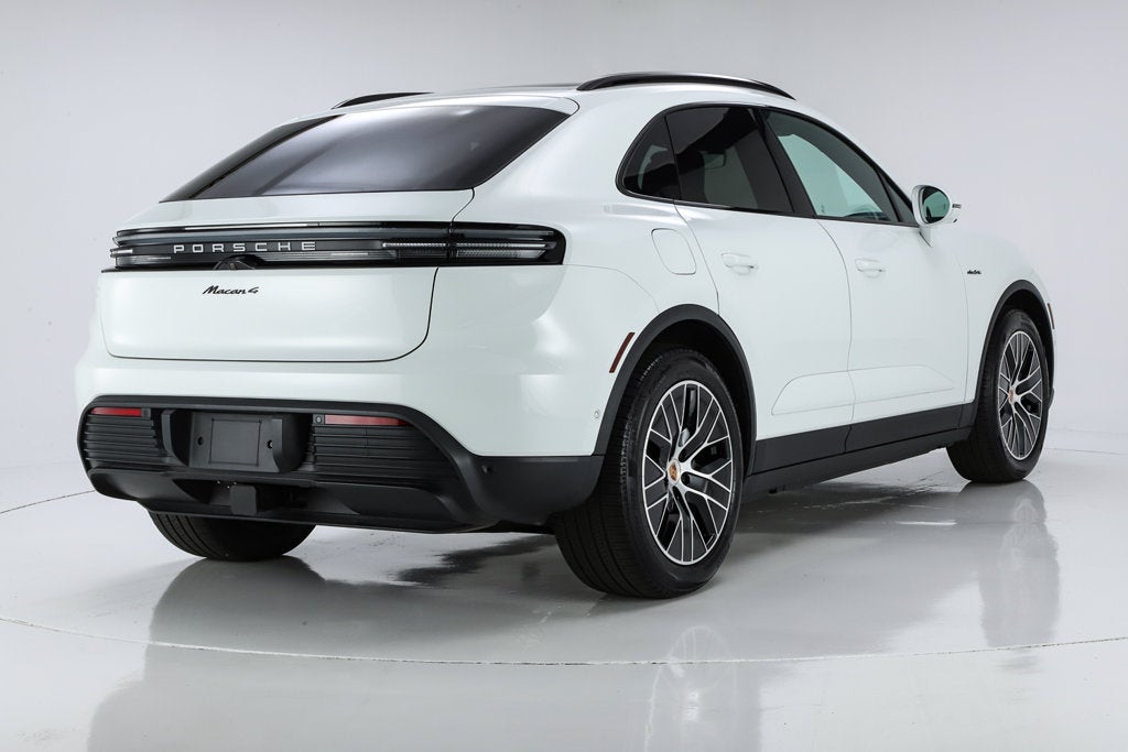 2026 Porsche Macan Electric 4