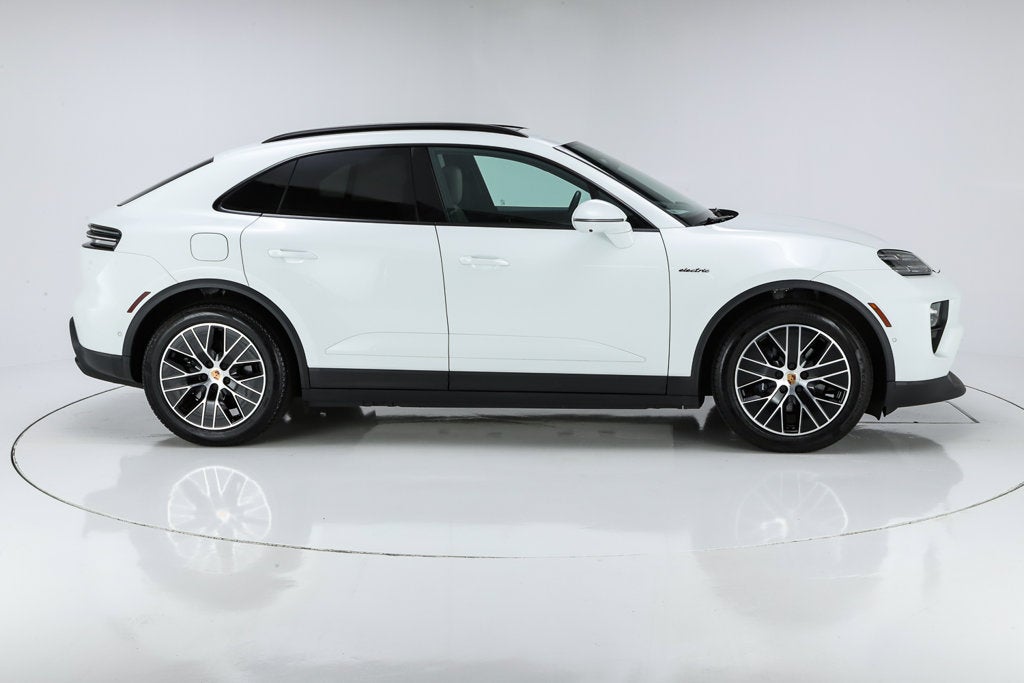 2026 Porsche Macan Electric 4