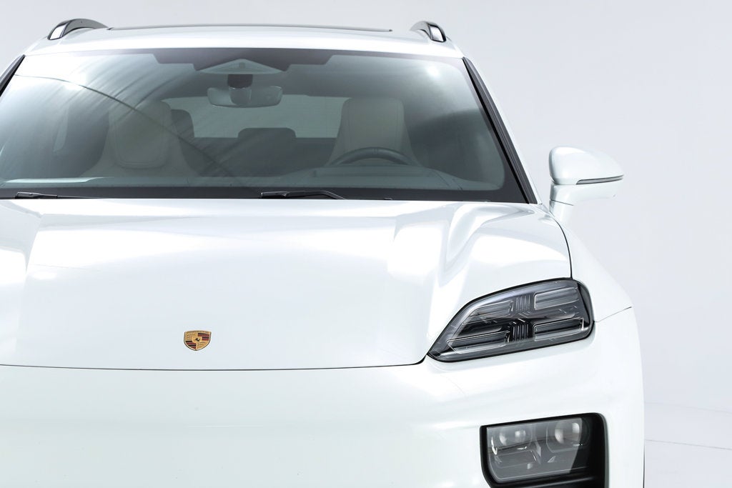 2026 Porsche Macan Electric 4