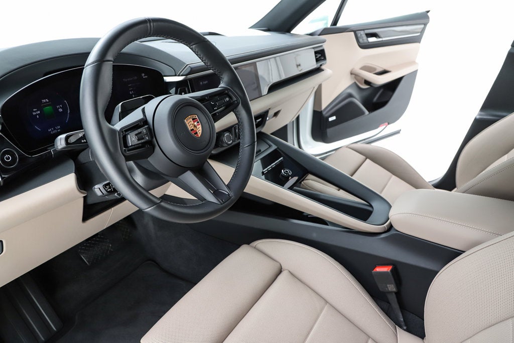 2026 Porsche Macan Electric 4