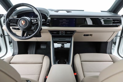 2026 Porsche Macan Electric 4
