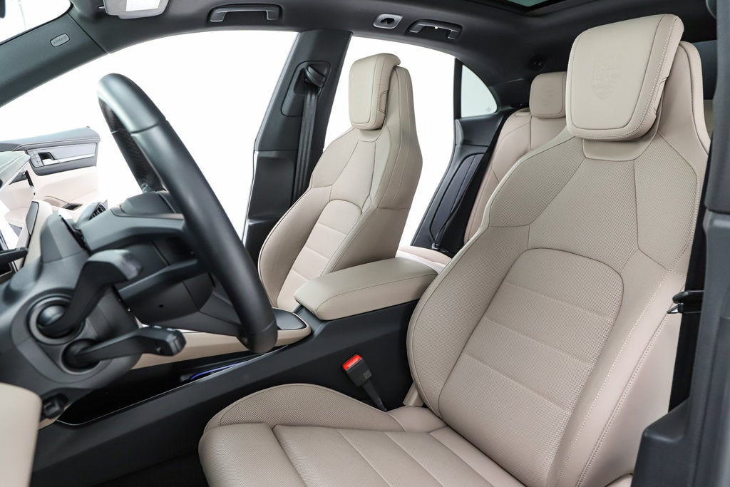 2026 Porsche Macan Electric 4