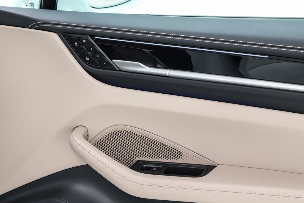 2026 Porsche Macan Electric 4