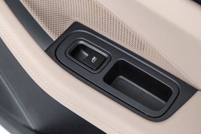 2026 Porsche Macan Electric 4