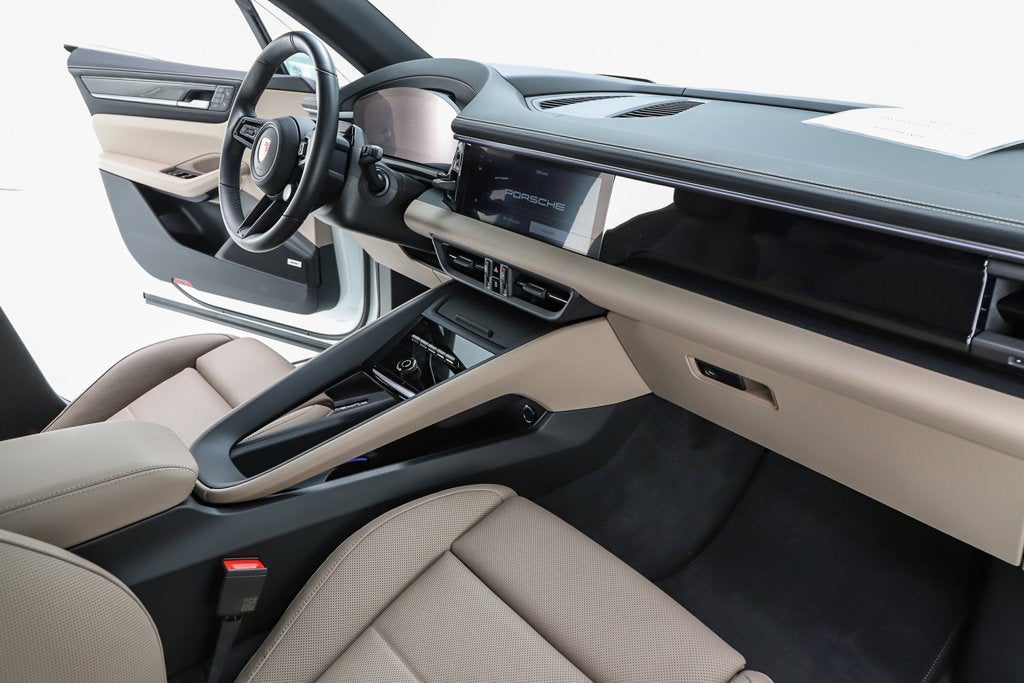 2026 Porsche Macan Electric 4