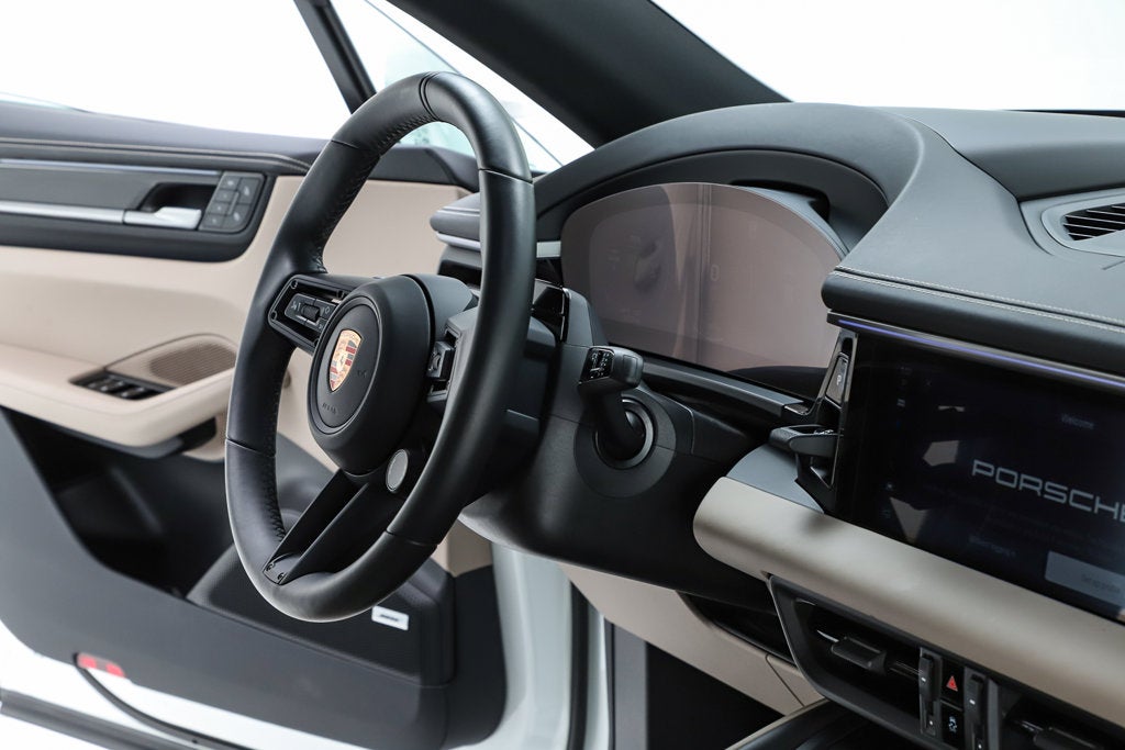 2026 Porsche Macan Electric 4