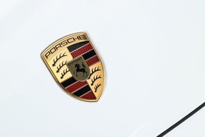 2025 Porsche Macan Electric 4