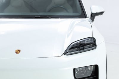 2025 Porsche Macan Electric 4