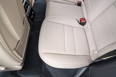 2025 Porsche Macan Electric 4