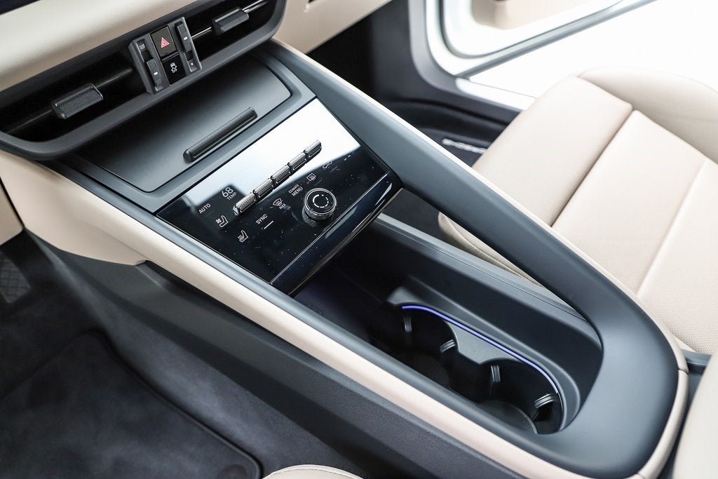 2025 Porsche Macan Electric 4