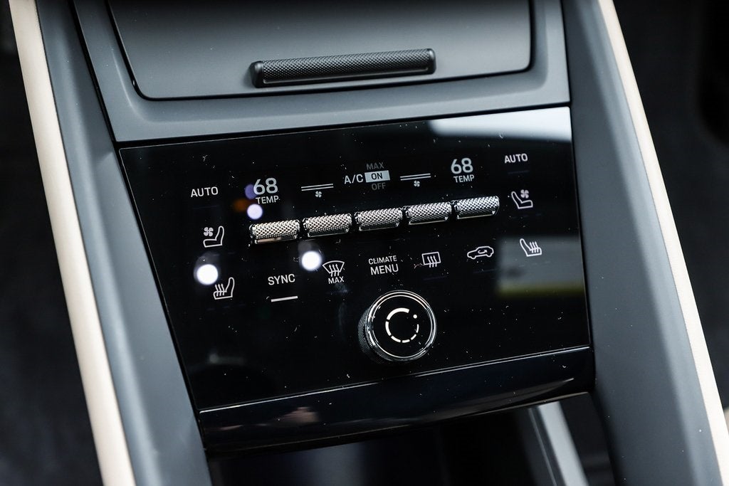 2025 Porsche Macan Electric 4