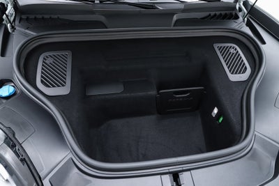 2025 Porsche Macan Electric 4