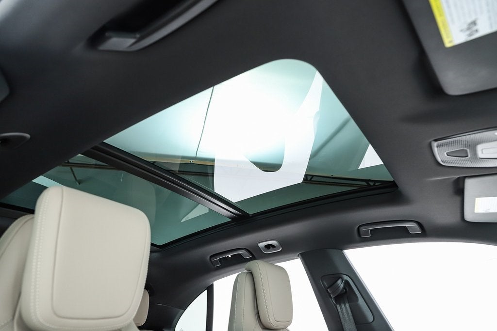 2025 Porsche Macan Electric 4