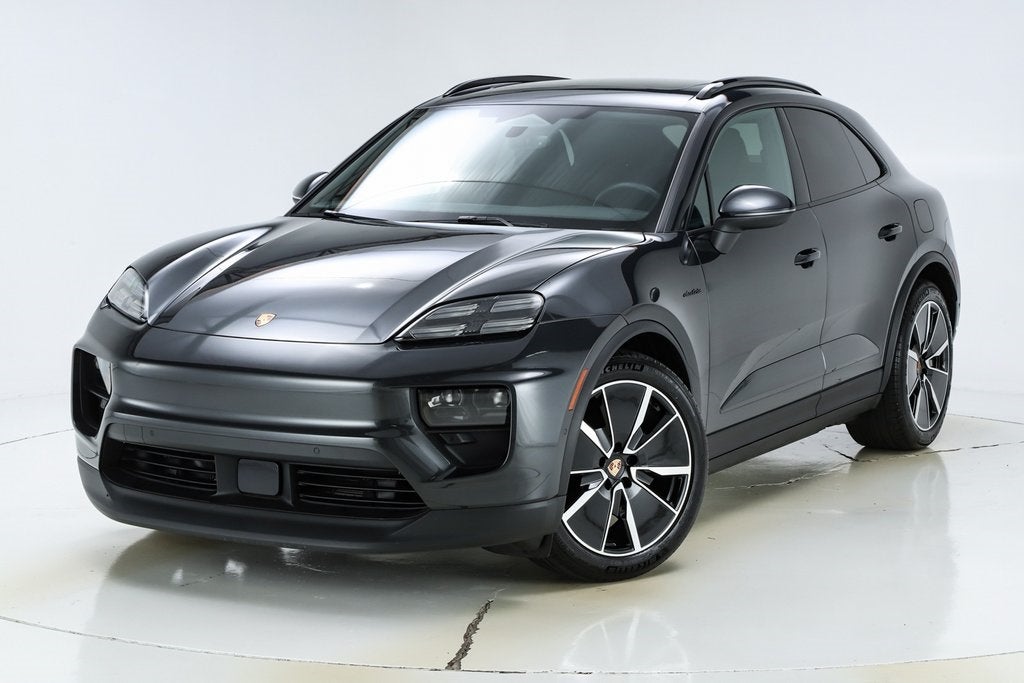 2025 Porsche Macan Electric 4
